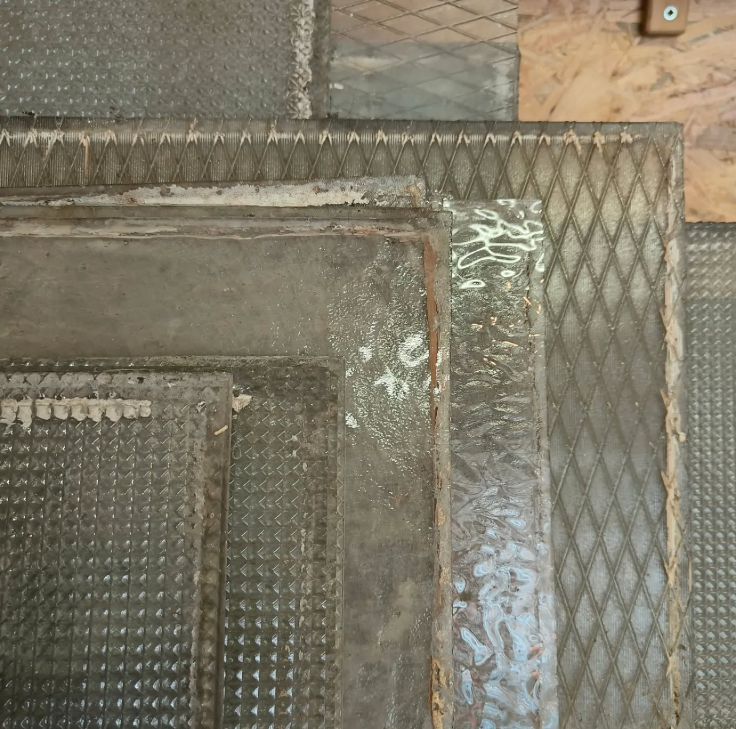 old transparant glass in different structures.