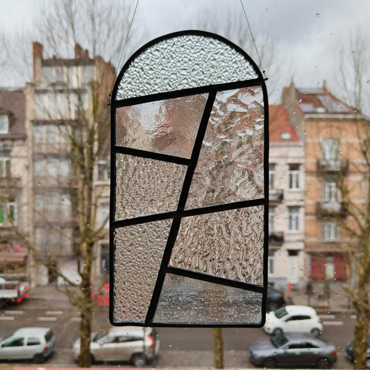 stained glass window hanger, sun catcher, in transparant sturctured glass